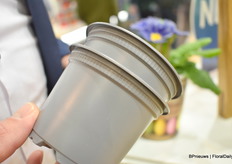 Do you see the different part just underneath the rim?